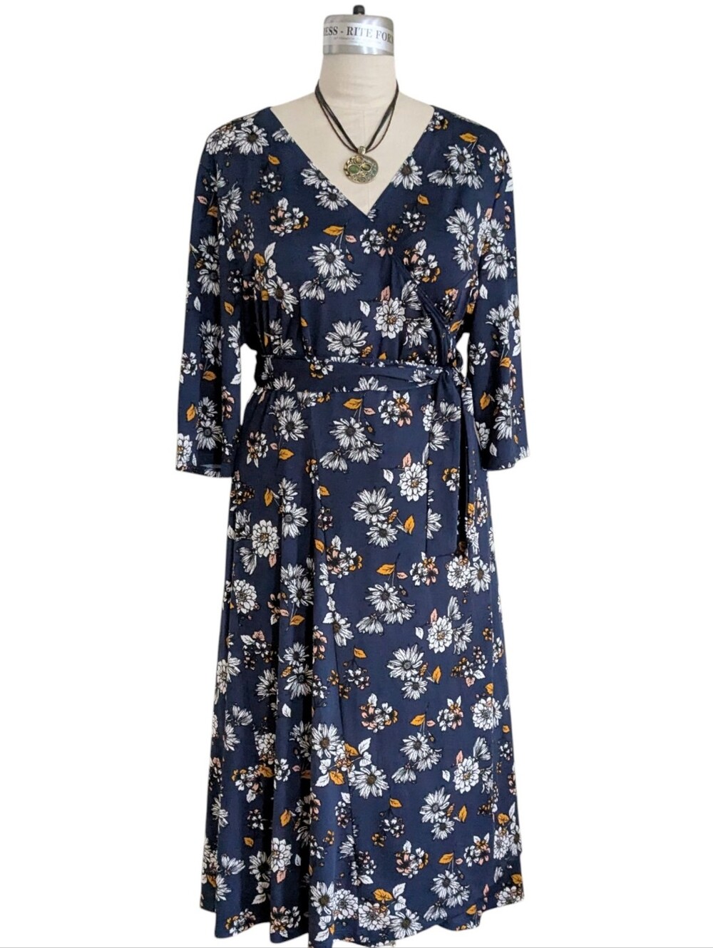 Kiyonna Faux Wrap Dress Size 2X